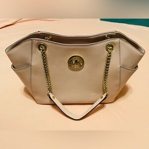 Michael Kors blush pink Shoulder Bag with Gold Accents